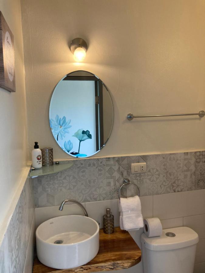 El Nido Boutique B&B Puerto Lopez Exterior photo